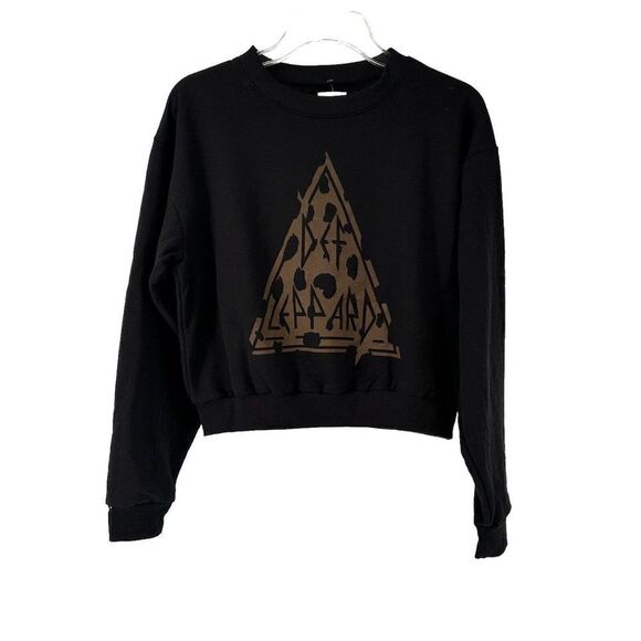 Def Leppard Sweatshirt Black Cropped Size M Triangle Animal Print Womens Rock - Picture 1 of 6